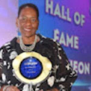 Meet your Posher, Wanda s.